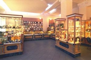 Мебель для ювелирных магазинов